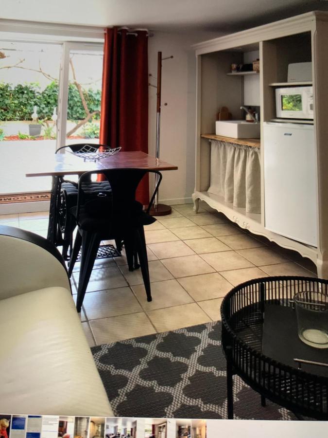 Couette-café Petit Coin De Paradis *